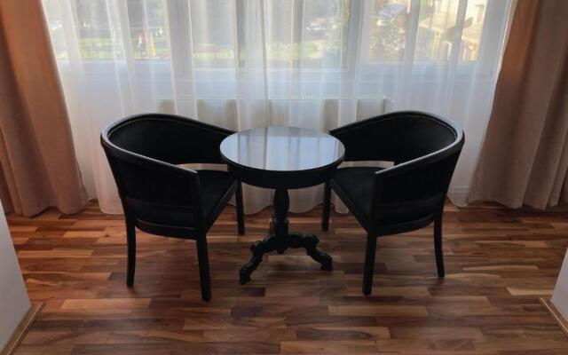 M & I Apartment 3