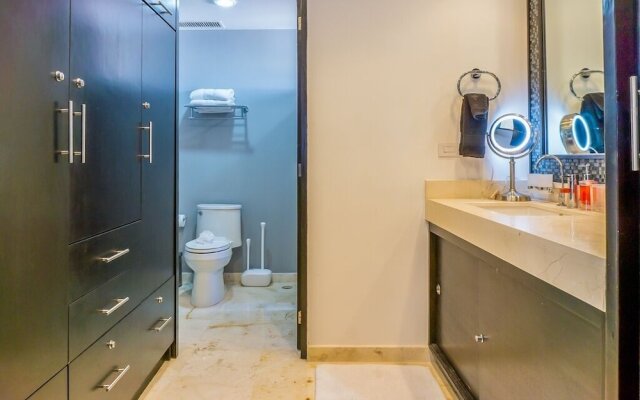 Elements Penthouse 24 3 Bedroom Condo by RedAwning