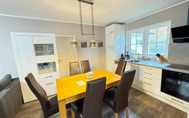 Ferienhaus Vier-Jahreszeiten fur 6 Personen in direkter Strandnahe