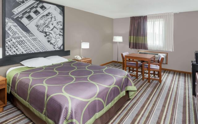 Super 8 by Wyndham Watseka