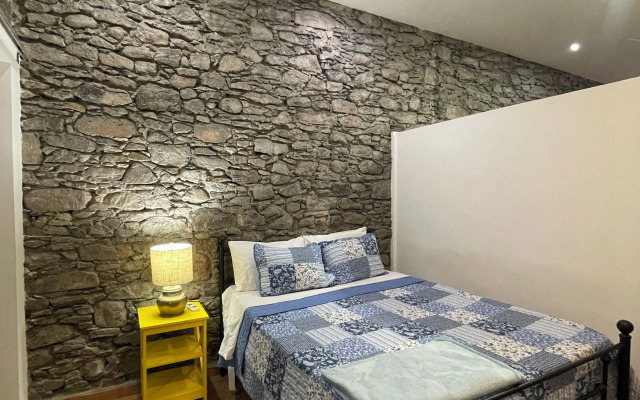 City Center Luxurious Studio Techas Place