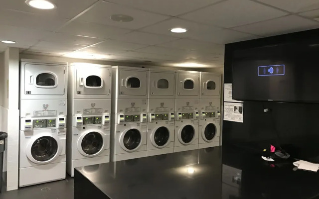 A&A Suites in the heart of Downtown Toronto