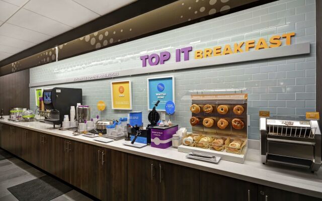 Tru by Hilton Huber Heights