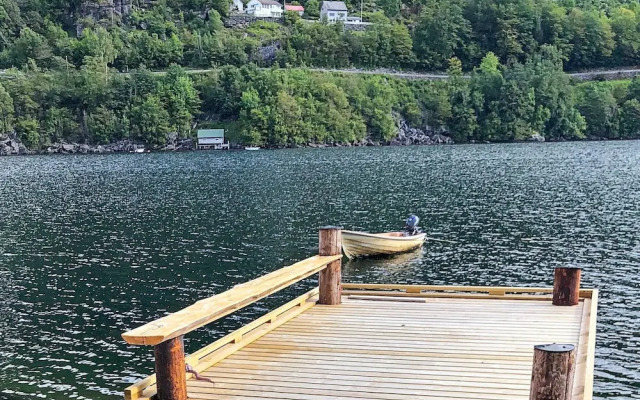 6 Person Holiday Home in Oystese