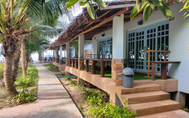 Banana Beach Resort