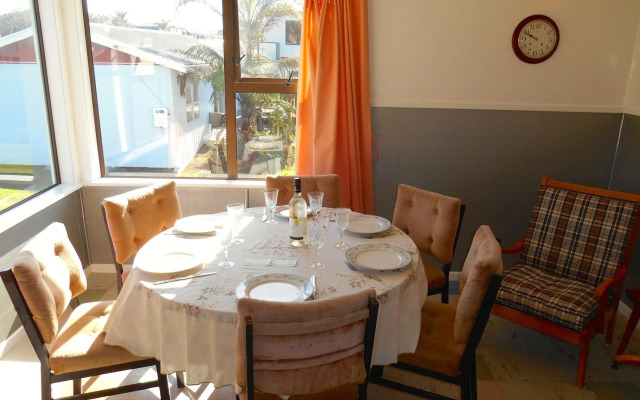 Bobs Bach - Mt Maunganui Bach