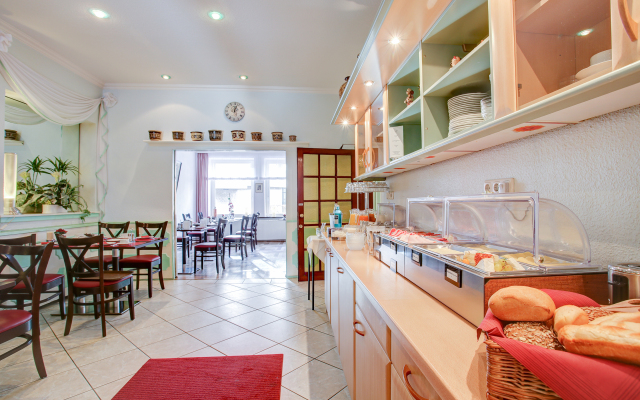 INA Hotel Consul