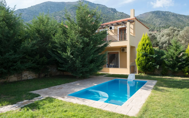 Armonia Villa by LeaderStay