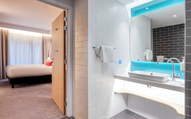 Holiday Inn Express Antwerp - City Centre, an IHG Hotel