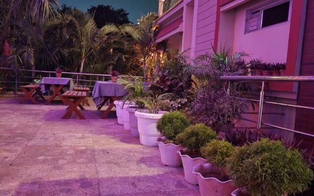 STAYMAKER The Altira