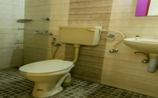 Kubeira by OYO Rooms