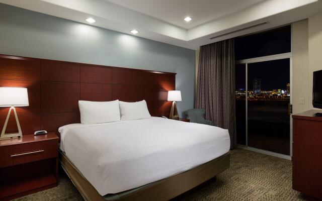 Staybridge Suites: Las Vegas - Stadium District