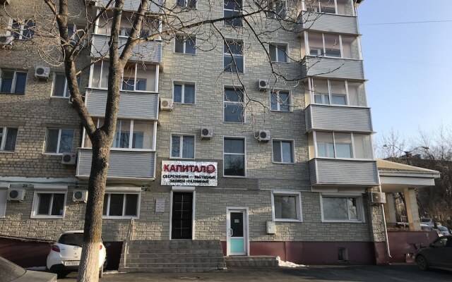 Apartment on Alleya Truda 6