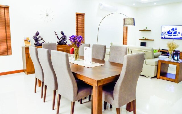 Tulip House Pool Villa Hua Hin