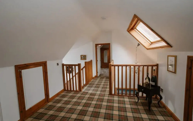 Luxury Langtoft Stud - Sleeps 10