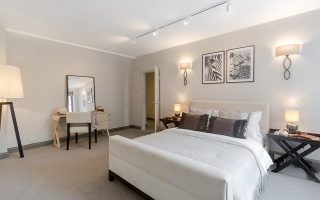 Immaculate Apartment in Sloane Square