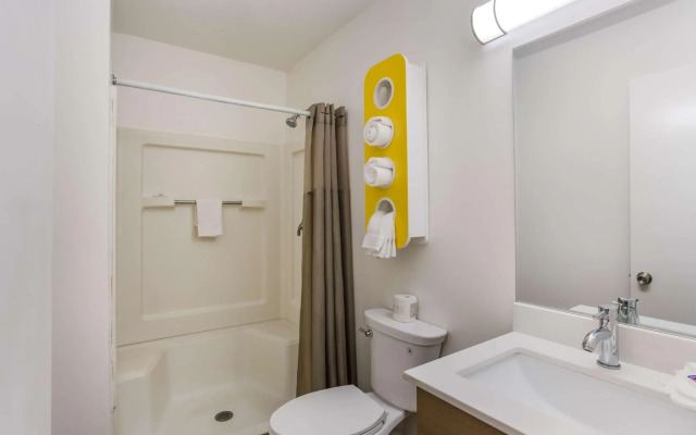 Motel 6 Jacksonville, FL - South