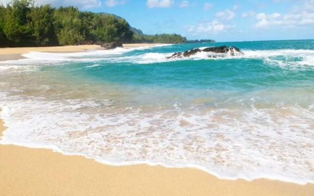 Waipouli Beach Resort D102 by RedAwning