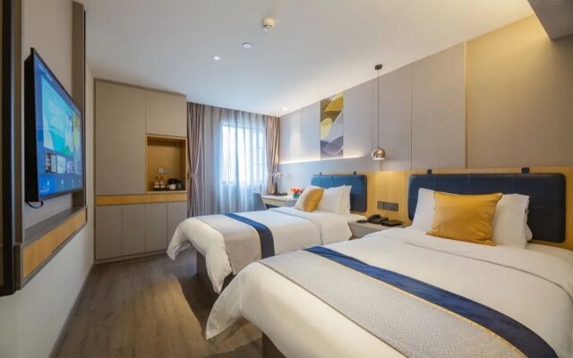 Homeinn Selected Hotel (Changsha Xindaxin Wu Yi Square Subway Station)