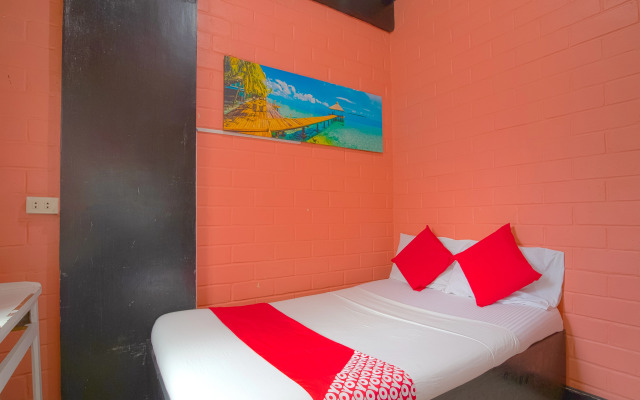 La Maria Pension And Tourist Inn Hotel
