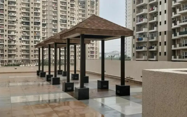 Independent European Style Fully Furnished Studio