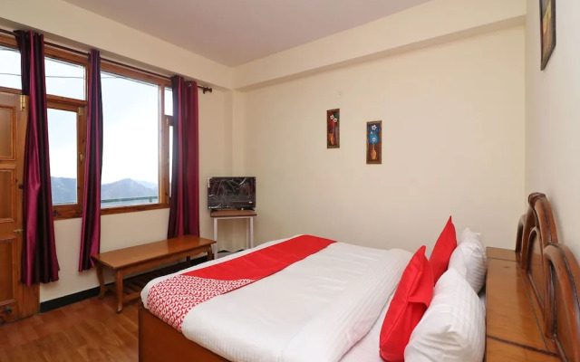 OYO 13317 Home Hill View 2BHK Mashobra