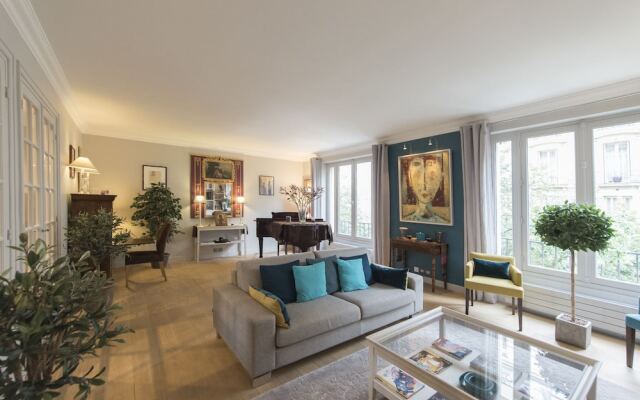 Sophistication on Mozart Avenue