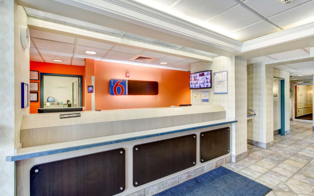 Motel 6 Medina, OH - Cleveland