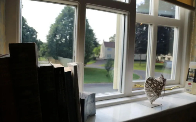 The Crown Inn, Roecliffe