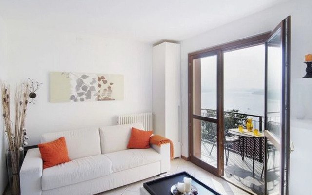 Vista d'Oro Ulivo Apt. 10