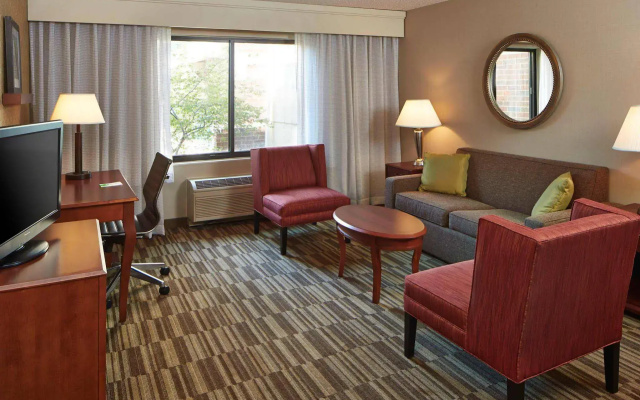 Courtyard Minneapolis St. Paul/Roseville by Marriott