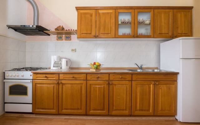 Apartments Mirjana