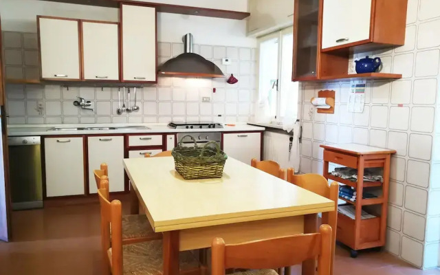 Villa Lina for 7 Persons Near the Beach