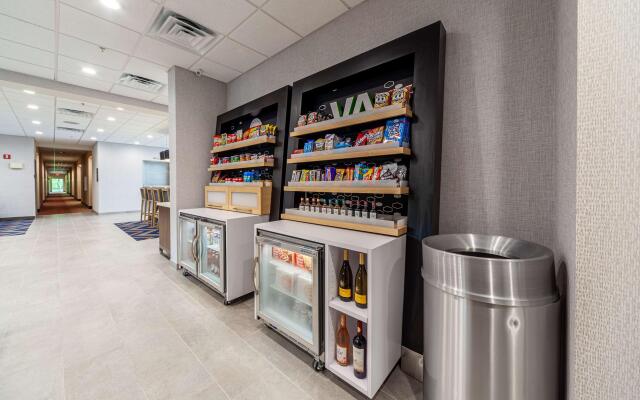 Hampton Inn Winchester N/Conference Center, VA