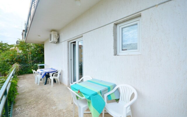 Apartment Rade