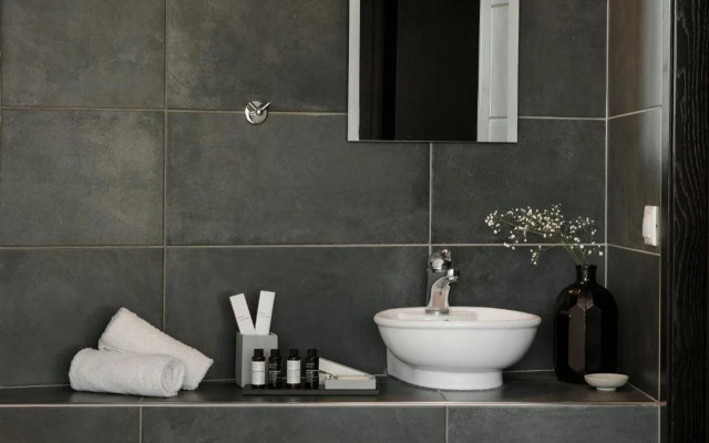 Aria Acropolis Suites Troulanda