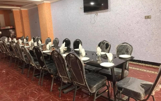 Al Harmain Restaurant