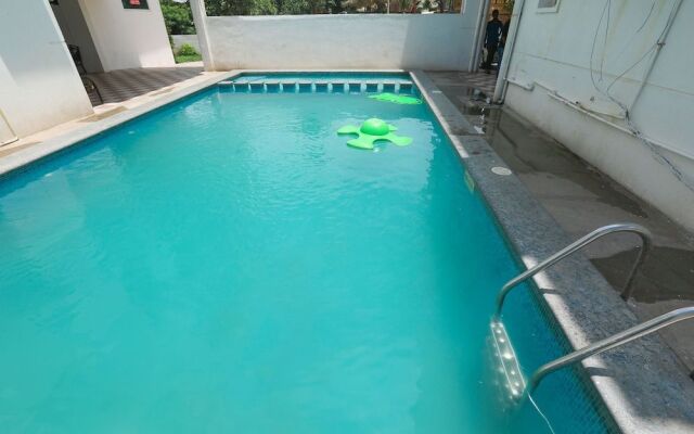 ULO ECR Sea Lounge and Banquets