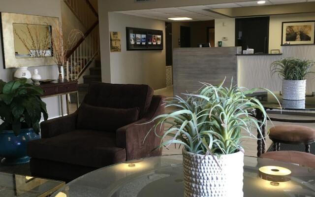 Marina Inn & Suites Chalmette - New Orleans