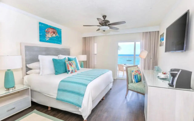 Sea Breeze Beach House by Ocean Hotels - All Inclusive