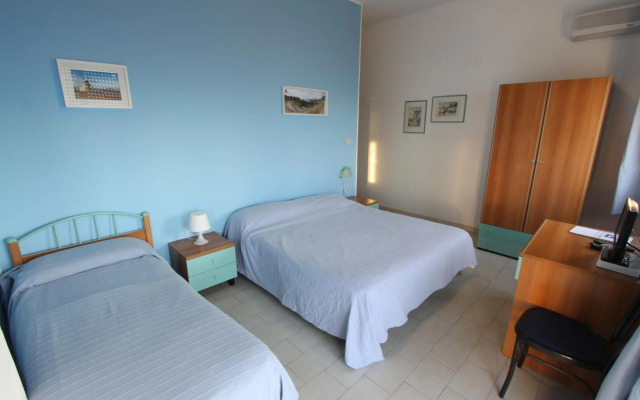 Hotel Ristorante La Scogliera