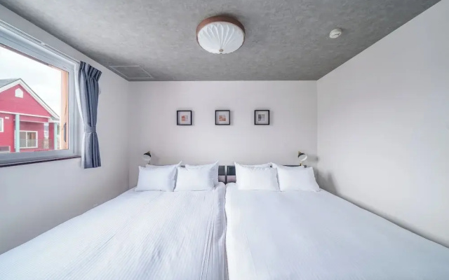 Hills Niseko 206