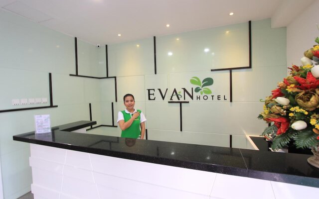 Evan Hotel