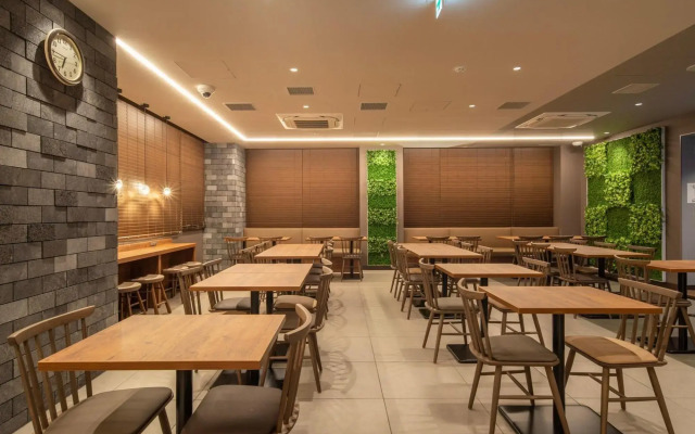 Super Hotel Kanku Kumatoriekimae