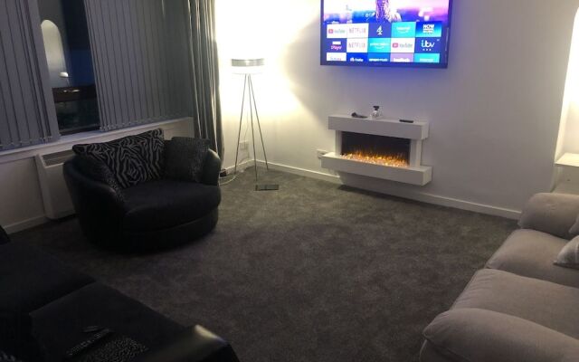 Arrochar Alps and Loch views