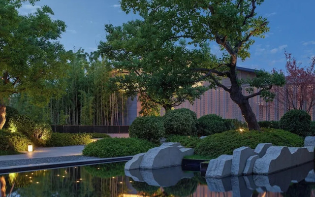 Banyan Tree Suzhou Shishan