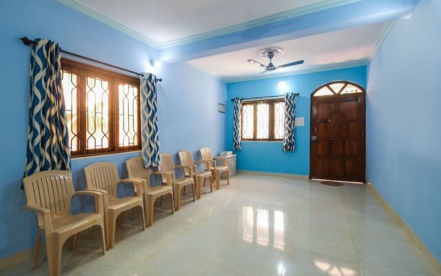 OYO 15529 Home Decent 2BHK Candolim