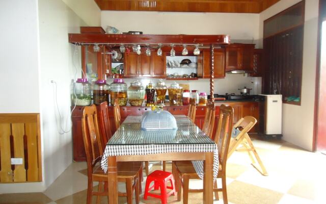 Laura Villa Homestay & Backpackers - Hostel