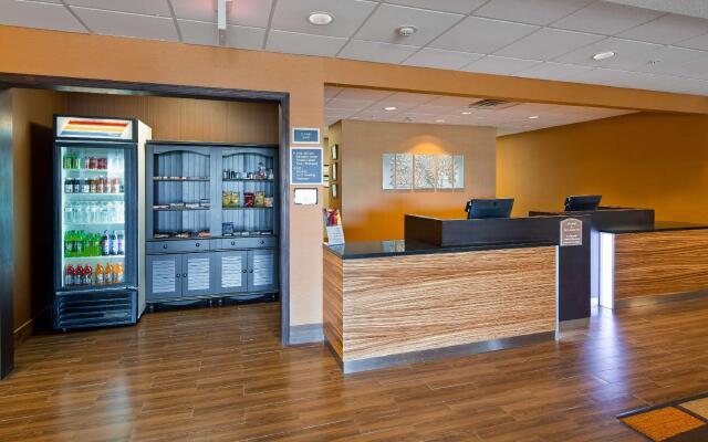 Best Western Plus Hiawatha Hotel