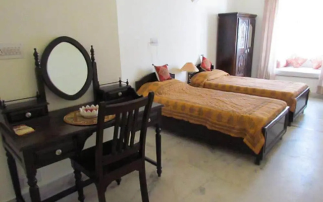 Hotel Pratap Bhawan – Guest Rooms – Udaipur